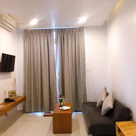 Ptas Tauch Residence Phnom Penh Exterior photo
